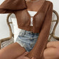 🧥✨ Kurzer Cardigan mit Lochmuster und vorderem Bindeband für Damen – 50% RABATT! Leicht, feminin & perfekt für Übergangszeit und Sommerabende 🍂