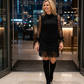 Damen-Minikleid mit Stehkragen und Spitzenbesatz