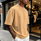 💥👕 LOSE FIT – VOLLE BEWEGUNGSFREIHEIT. Kurzarm-Shirt für Männer. Urban Style, atmungsaktiv & alltagstauglich. Ob Stadt, Couch oder Café – du siehst immer gut aus. ⚡🌆