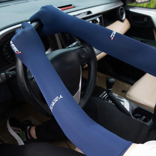 💥📉 100% HITZE – 0% SONNENBRAND. Ice Silk Arm Sleeves vs. bloße Haut. Keine roten Arme. Kein klebriges Gefühl. Keine Verbrennungen. Nur kühler Komfort & zuverlässiger Schutz.