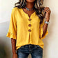 👚 Nur für kurze Zeit 50 % Rabatt! ✨ Damenbluse mit V-Ausschnitt, Rüschenärmeln und Holzknöpfen – Boho-Stil, fließend, romantisch 🍃