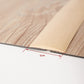 🔥 50% RABATT | Selbstklebende Flexible Bodenübergangsleiste | Langlebiges Weiches PVC | Nahtloser Übergang | Staub- & Wasserresistent | 4 cm & 5 cm 🏠✨